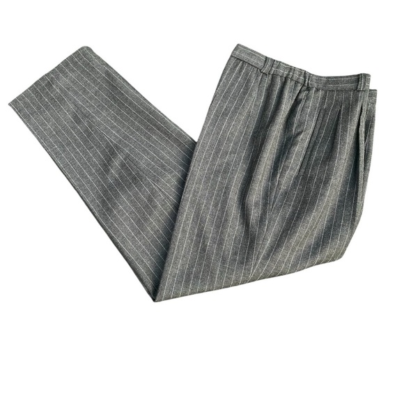 Women’s dark gray white striped pantsuit by Jessica Holbrook Sze 12 blck buttons - Picture 5 of 7